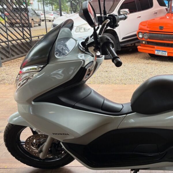 HONDA PCX - BRANCA 150CC